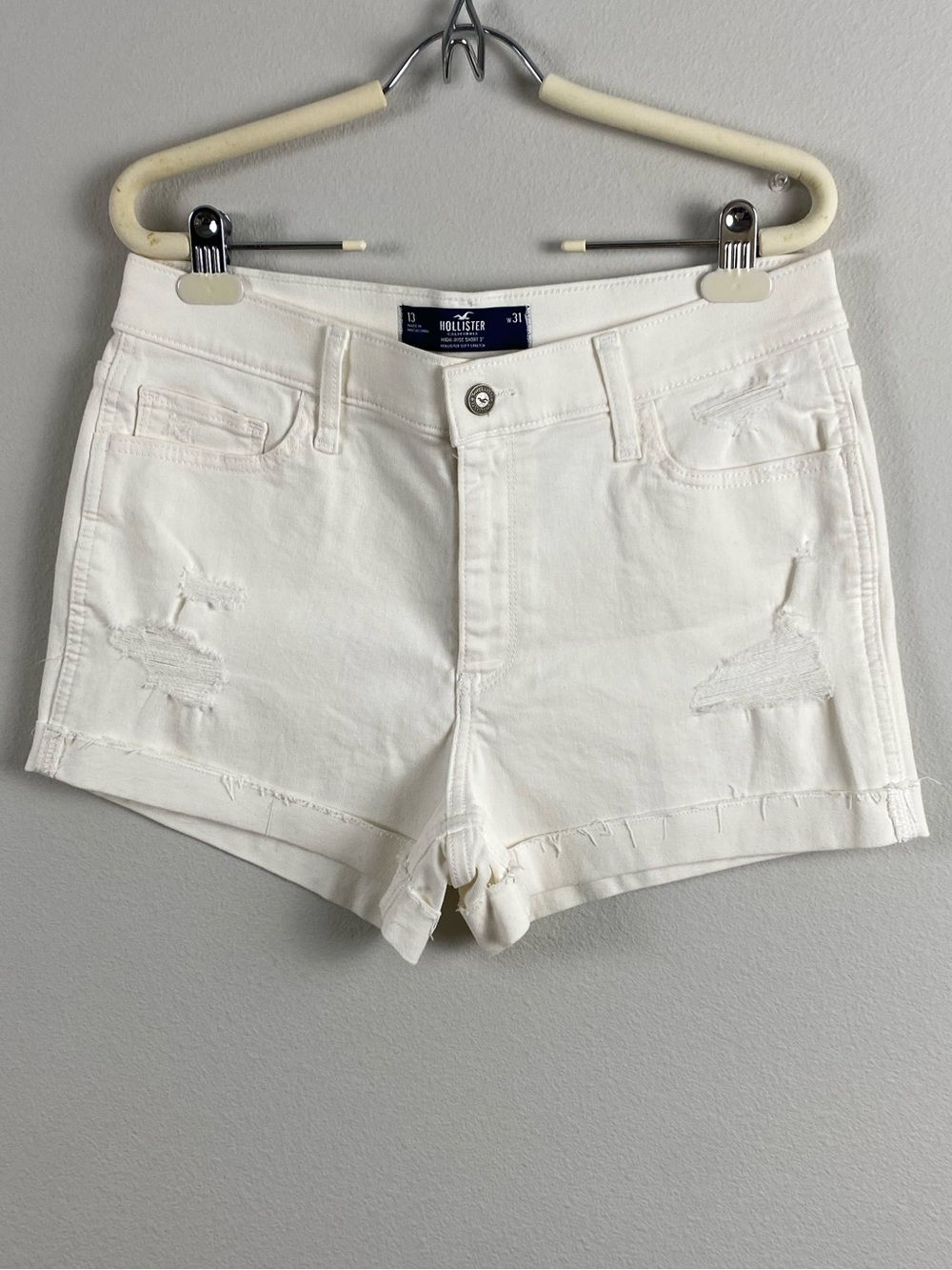 Hollister Soft Stretch High Rise Distressed Jean/Denim Short | 3” Inseam | White